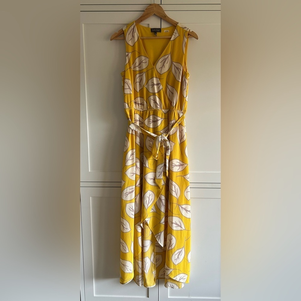 --Luxology Vibrant Yellow Cream Leaves Pattern High Low Sleeveless Size 8